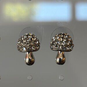1 Item Left️Mushroom Studs